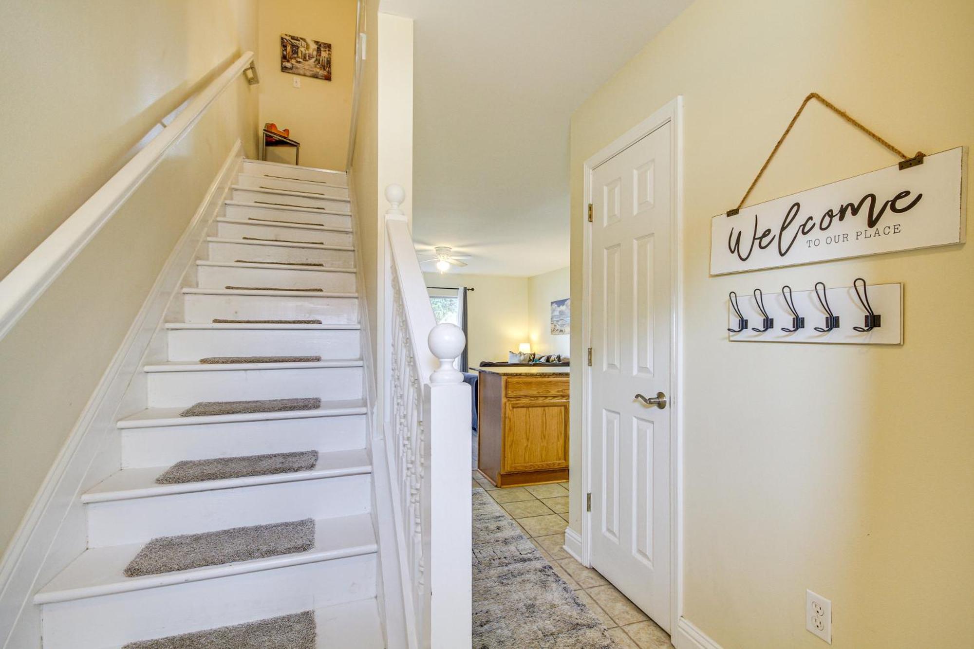 Airy Biloxi Condo With Patio Walk To Beach! Exterior photo